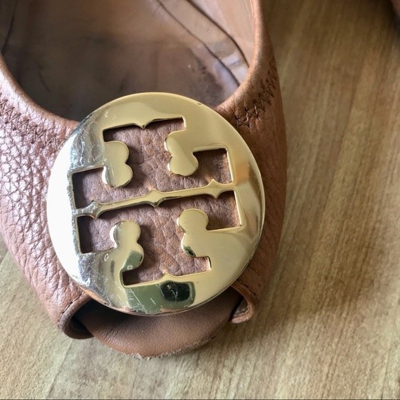 TORY BURCH Peep Toe Wedge Pump Sally 2 Leather Heels Tan Gold Shoes - Picture 5 of 14